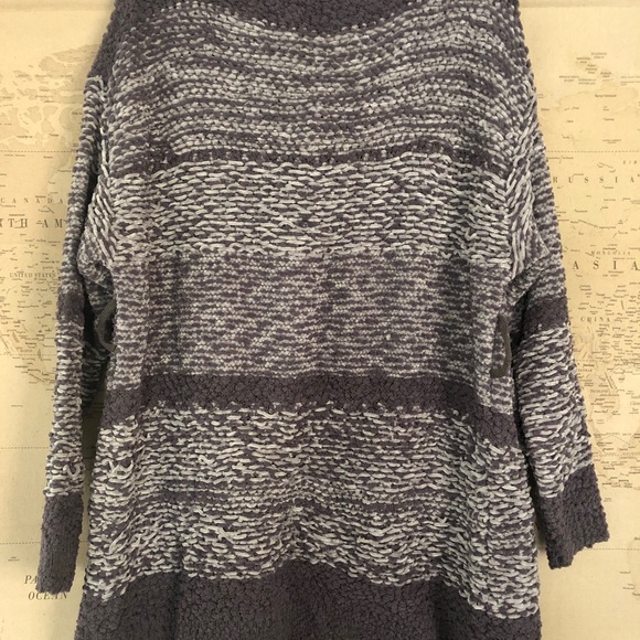 Cardigan - Picture 3 of 6